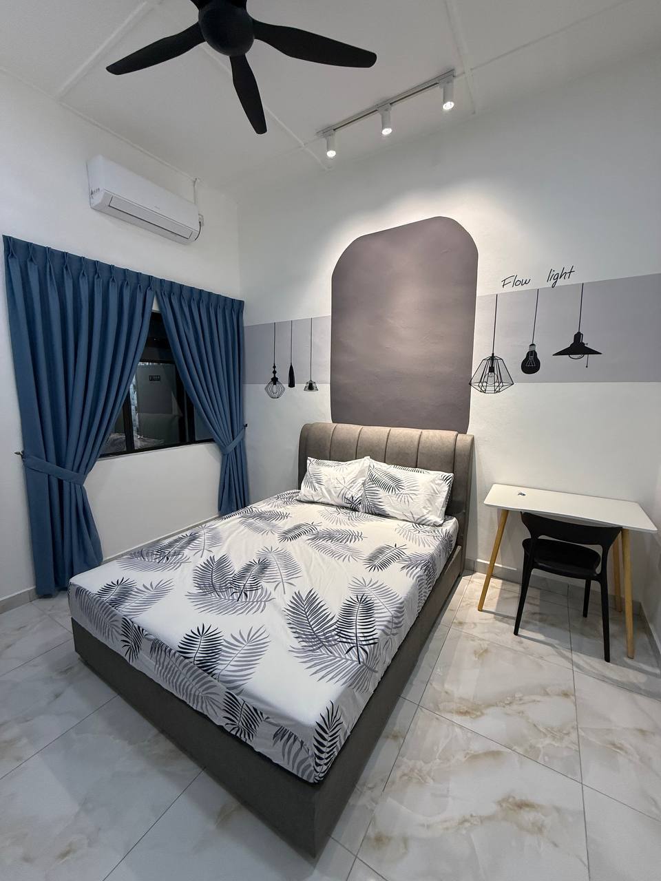 Common room with A\C shared toilet (R3) - Jalan Bakar Batu